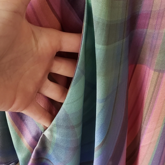 Elizabeth & James Silk Rainbow Tunic - Picture 4 of 6